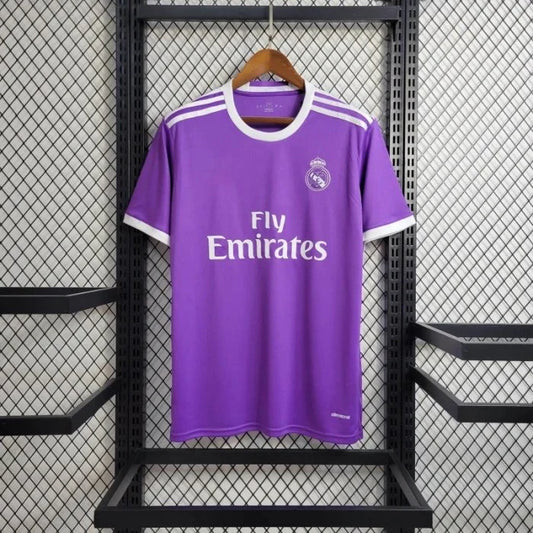 Real Madrid 2016/17 Borta